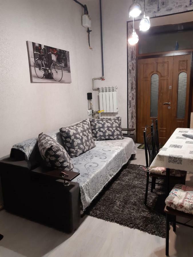 Квартира Студія Подобово 1 Lviv Kültér fotó